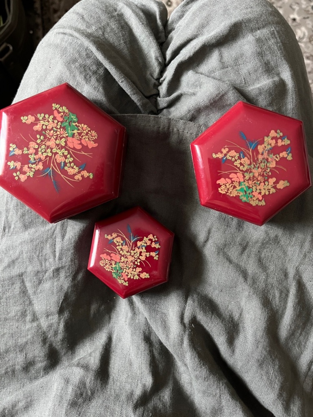 Red Floral Hexagon Decorative Trinket Boxes - Brand Unspecified